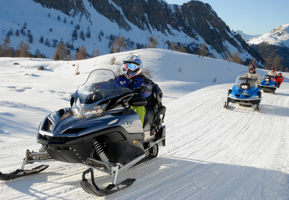 Montgenevre snow mobiles