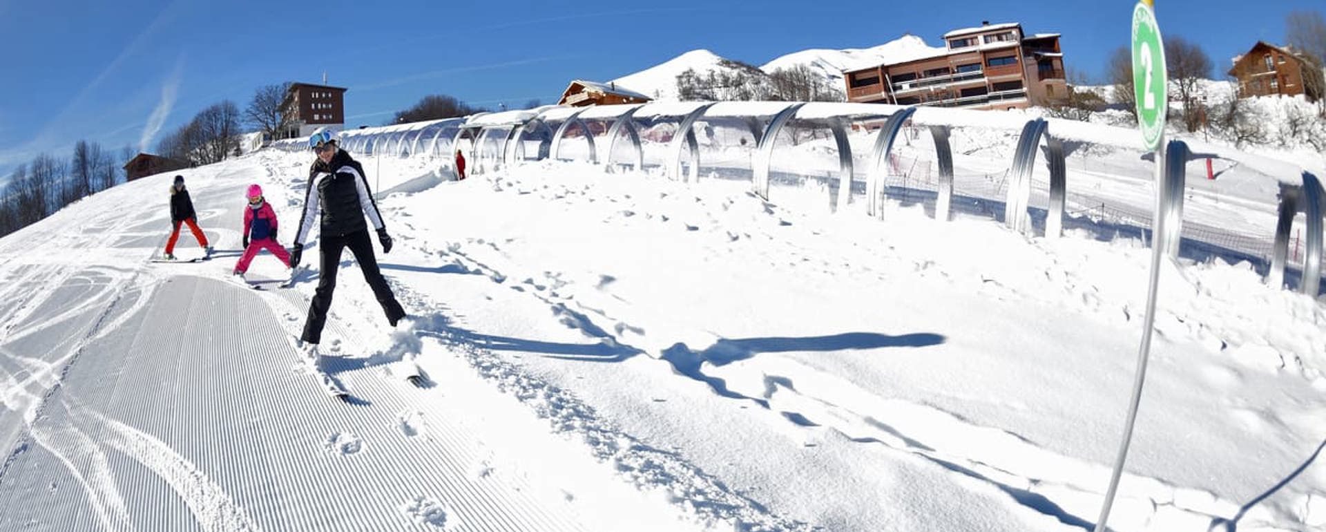 La Toussuire Ski Resort (©F.Bompart agence Zoom) - Beginners area (Alpaga is on the left at top)