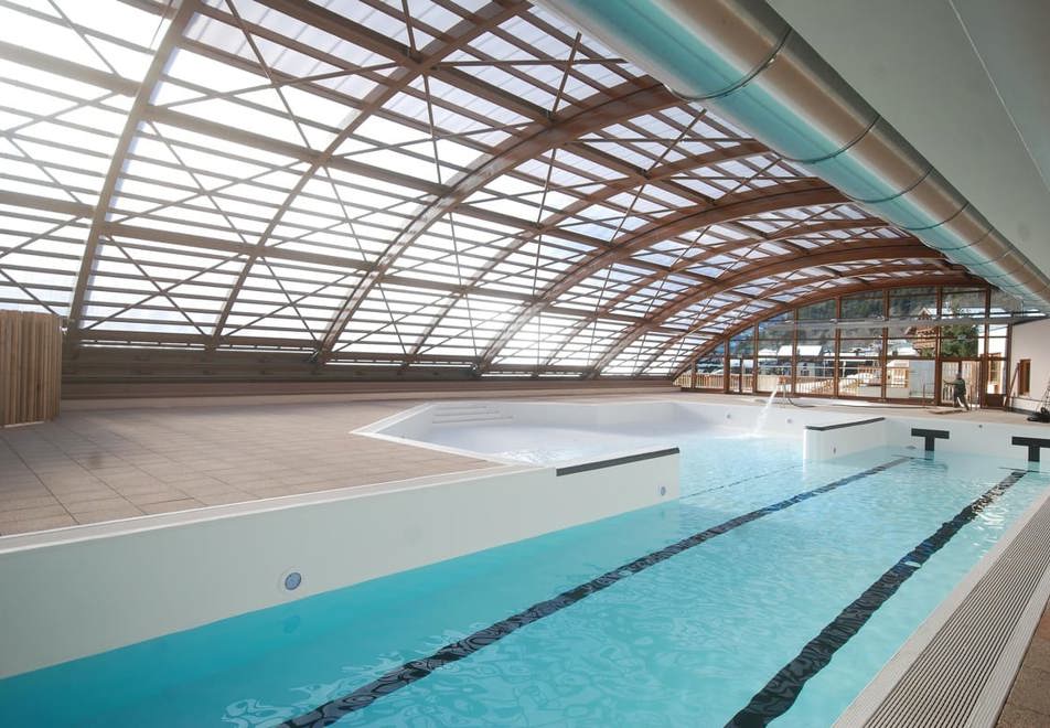 Champagny Resort - Indoor pool