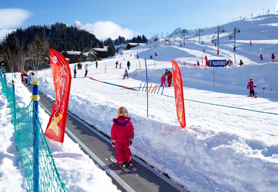 Courchevel Ski Resort (©DavidAndre)