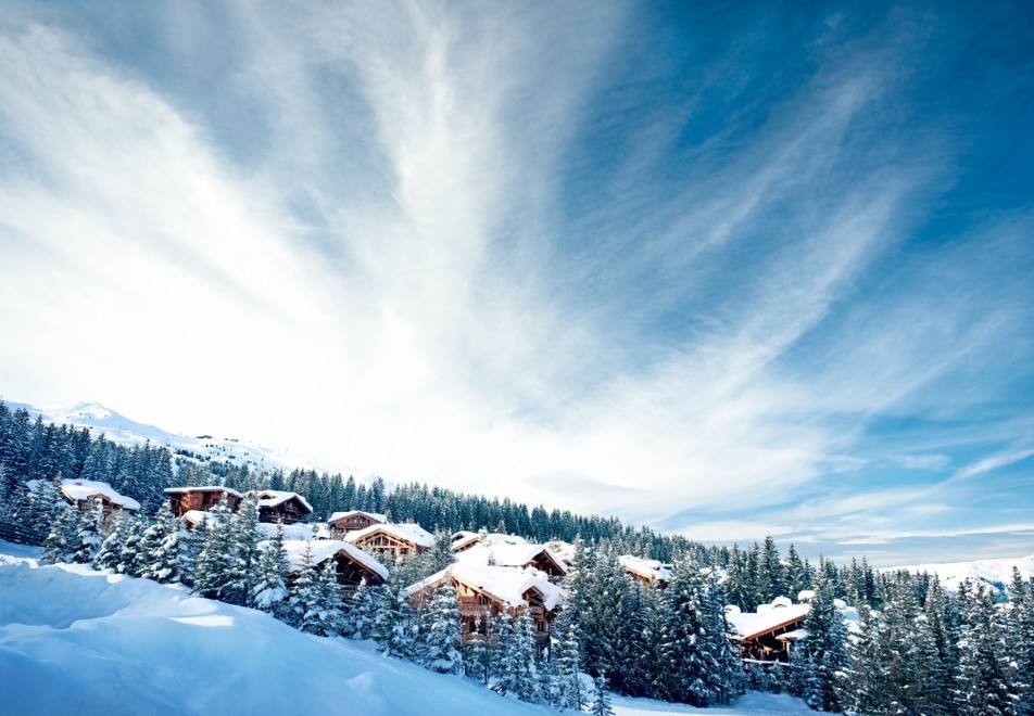 Courchevel Ski Resort (©DavidAndre)