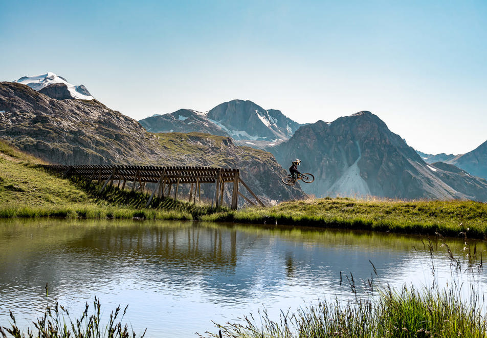 Tignes in Summer - Mountain biking (©Andy Parant)