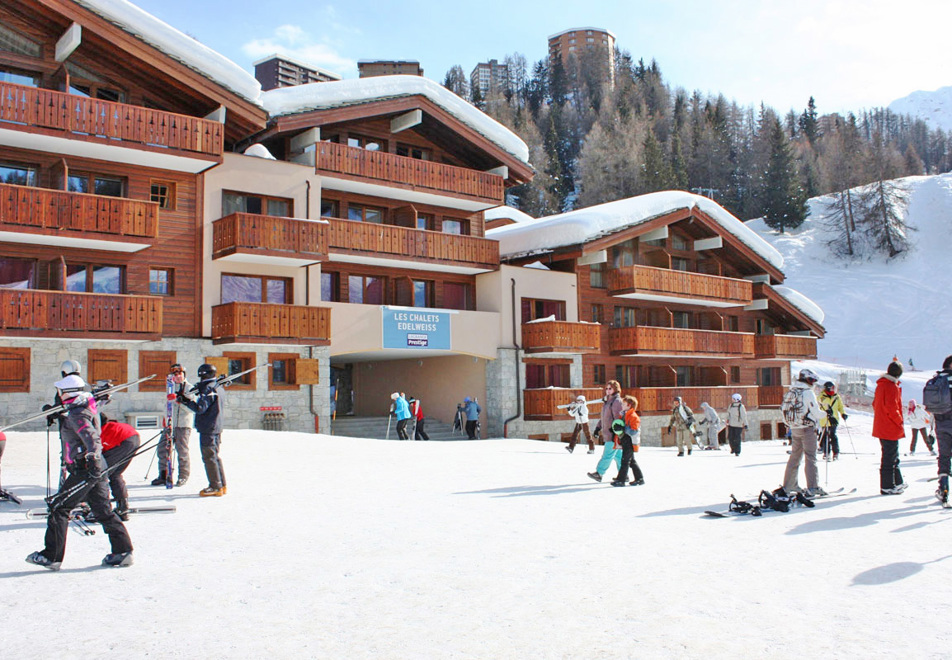 Les Chalets d'Edelweiss, La Plagne (self catered apartments) - 20m from slopes