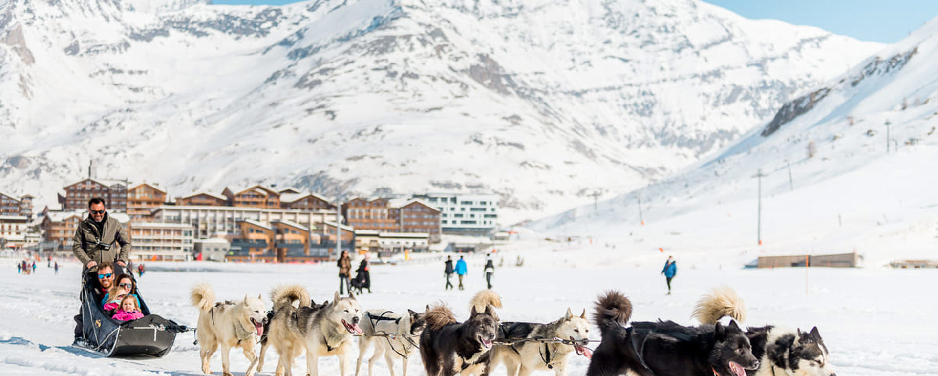 Tignes in Winter - Dog sledding (©AndyParant)