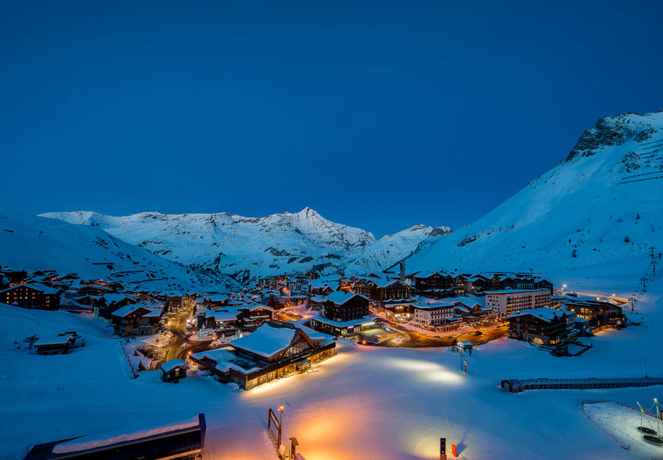 Tignes in Winter - Tignes le Lac (©STGM)