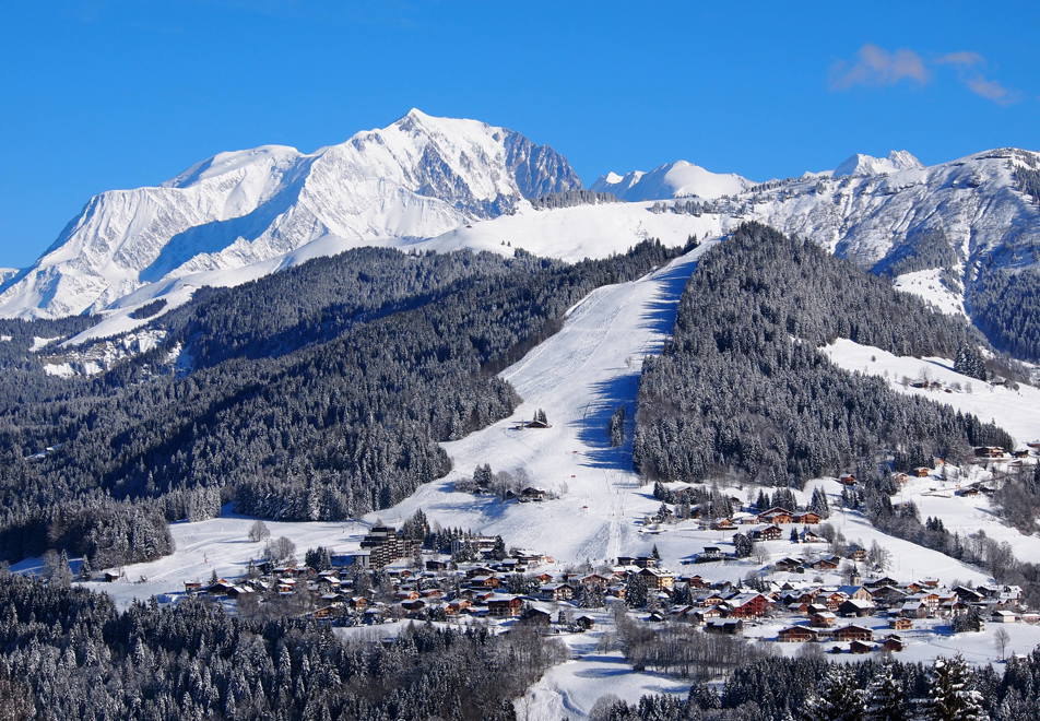 Notre Dame de Bellecombe Ski Village