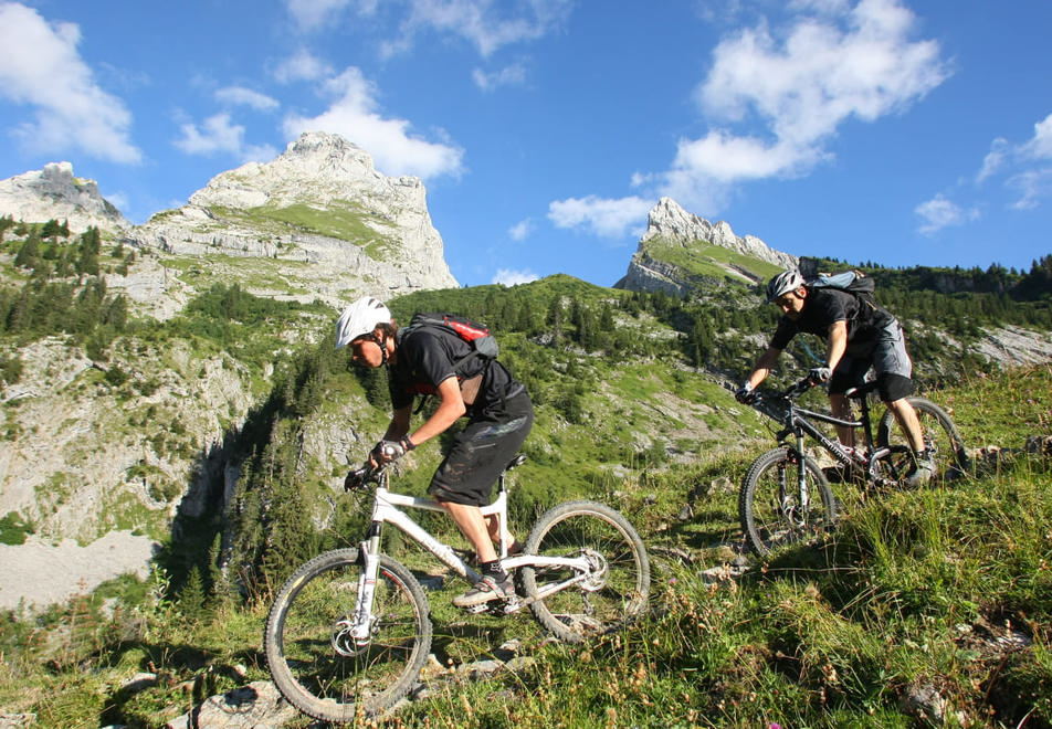 Le Grand Bornand village - Mountain biking