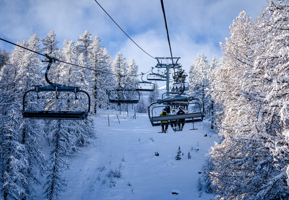 Serre Chevalier chairlift