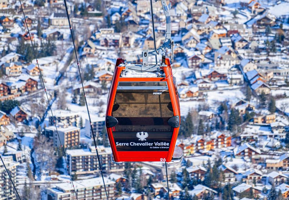 Serre Chevalier gondola