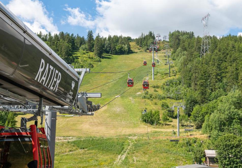 Serre Chevalier gondola