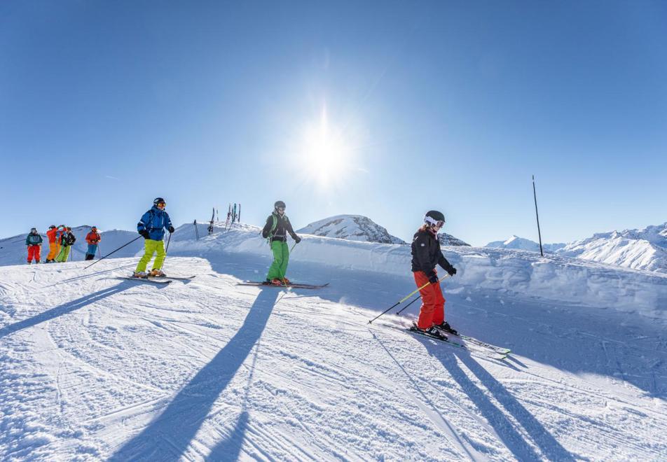 Serre Chevalier skiing