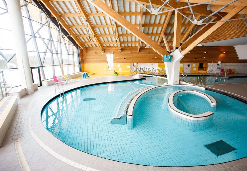 Les Saisies indoor pool