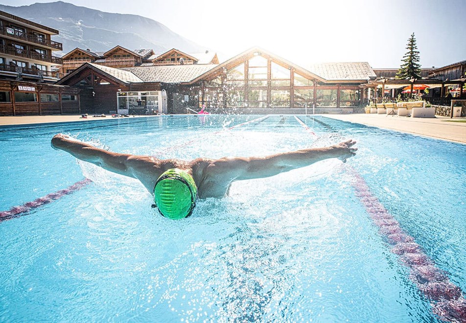 Alpe d'Huez in Summer - Outdoor pool
