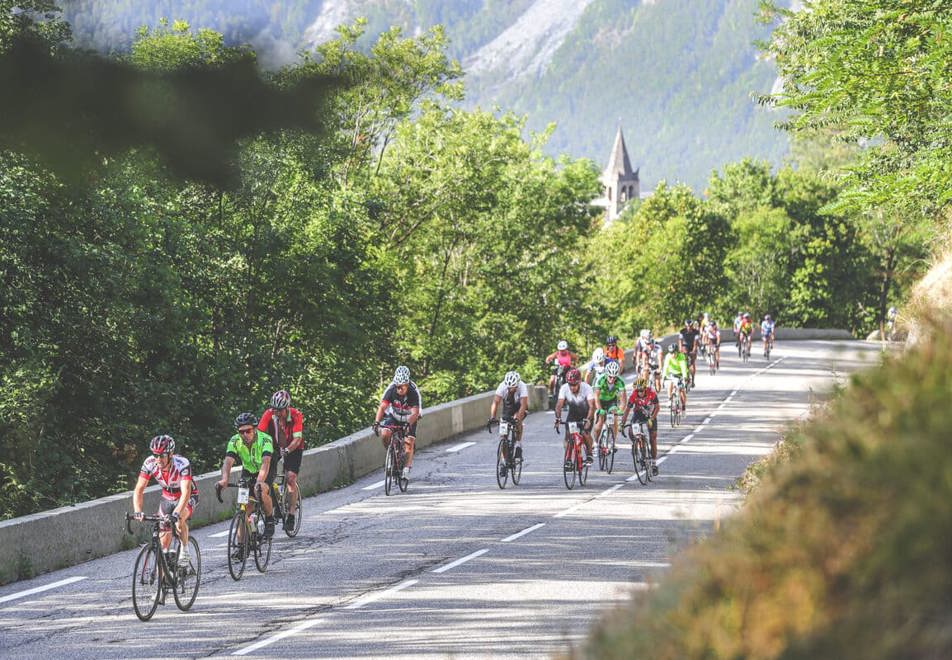 Alpe d'Huez in Summer - Cycling