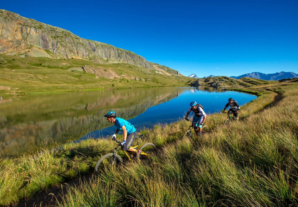 Alpe d'Huez in Summer - Mountain biking