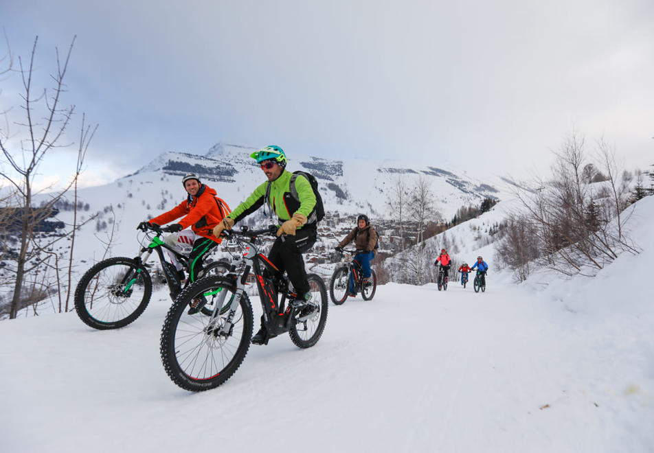 Les Deux Alpes ski resort - Fat bike (©Nils Louna)