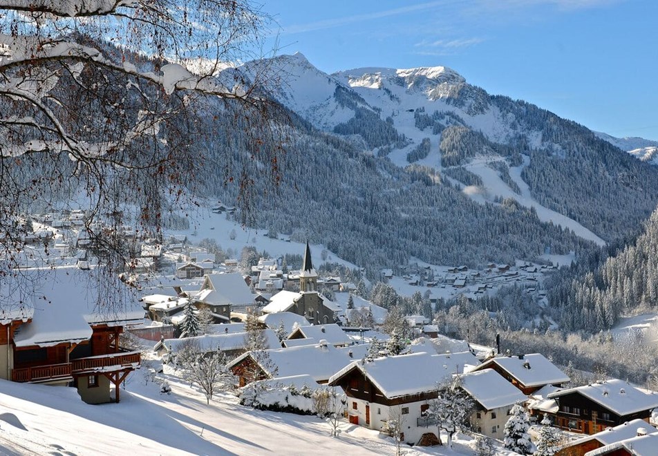 Chatel ski village © (Vuarand) 