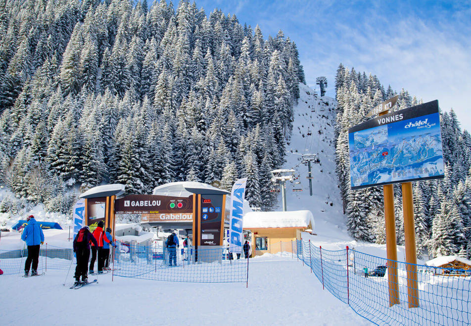 Chatel skiing