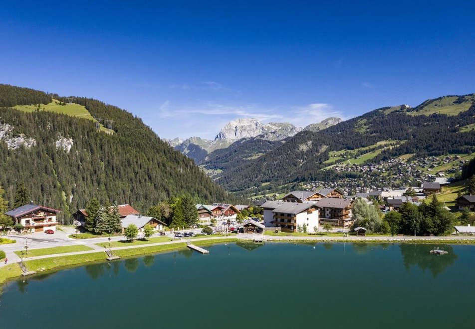 Chatel Lac de Vonnes