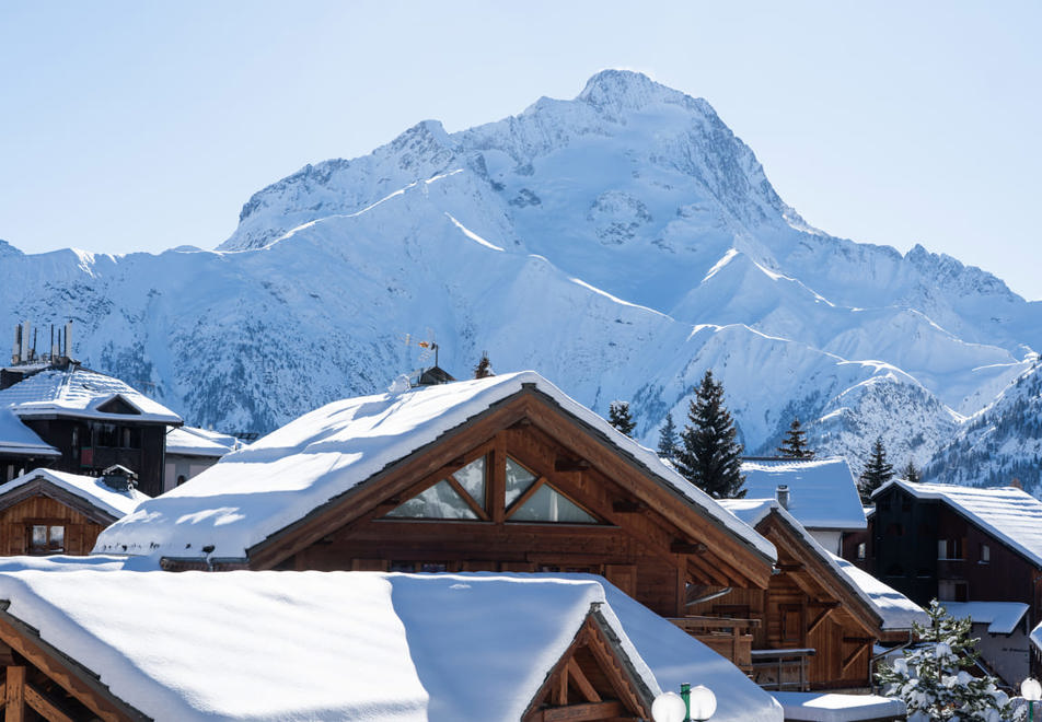 Les Deux Alpes ski resort - Mountain village (©Pyrène Duffau)