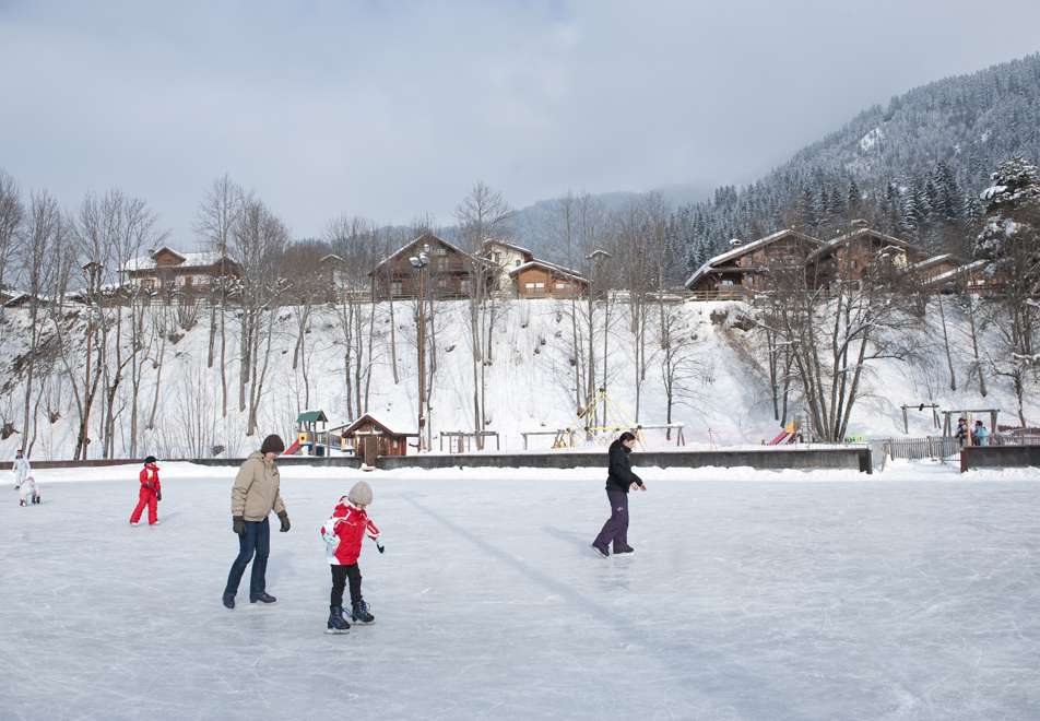 Les Contamines Ice Rink © (Gilles Lansard)