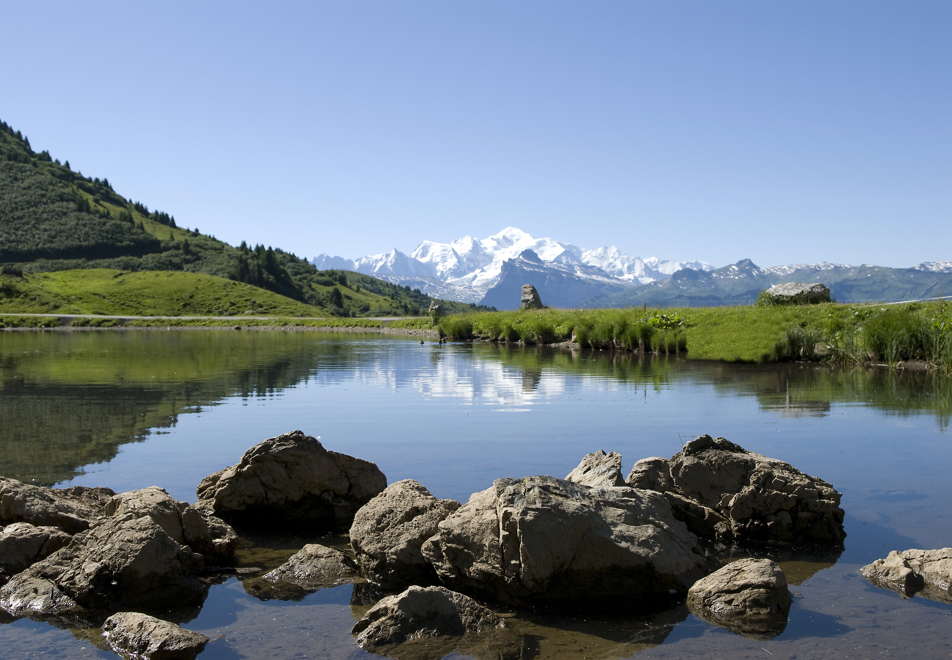 Morzine lake