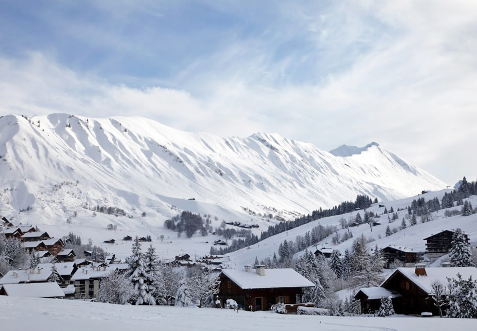 La Clusaz mountain view (©Chappaz) 