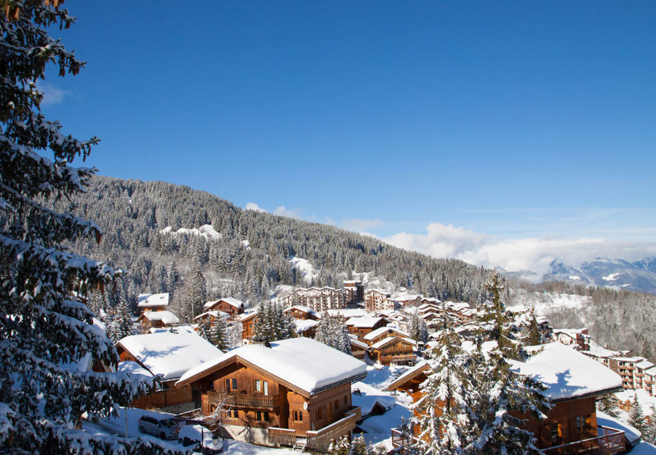 La Tania Ski Village © Robin Garnier