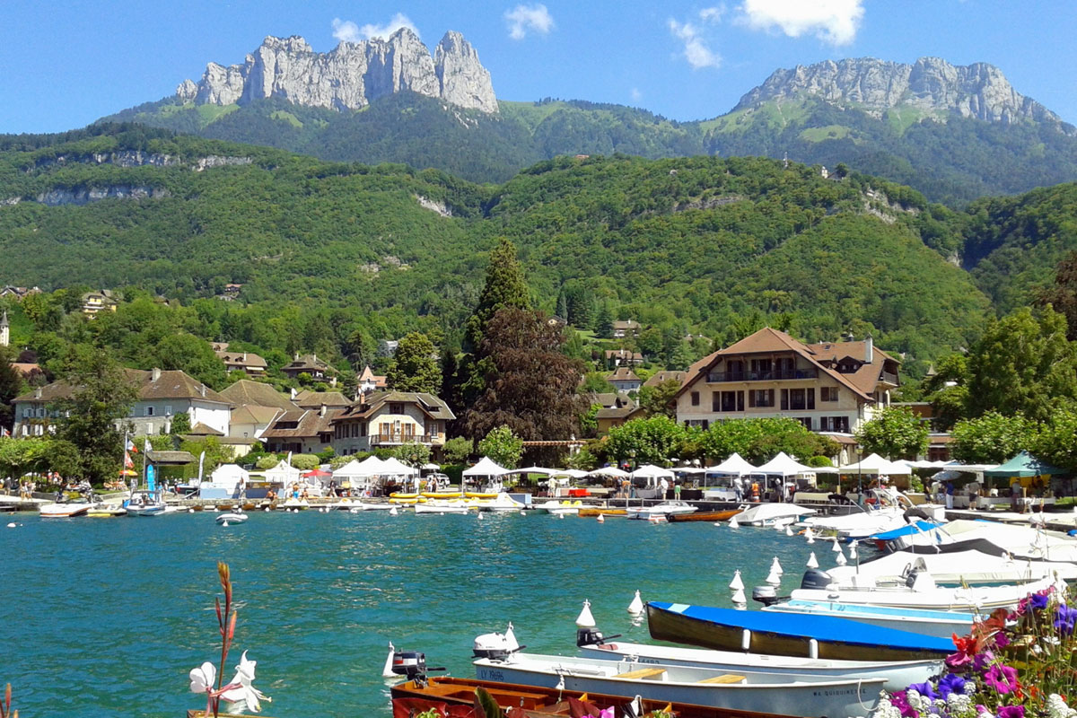 Lake Annecy Summer Holidays | Lakes & Mountains | Peak Retreats