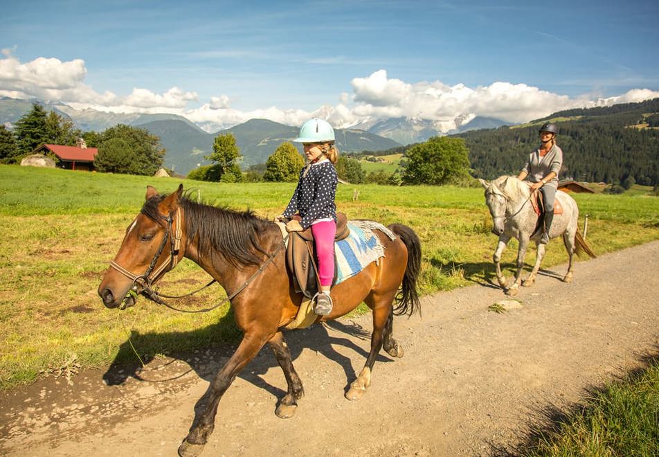 Combloux horse riding (©Rickards)