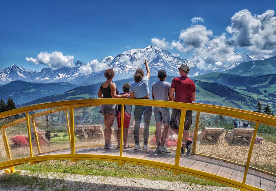 Jaillet playground area at top of Jaillet gondola