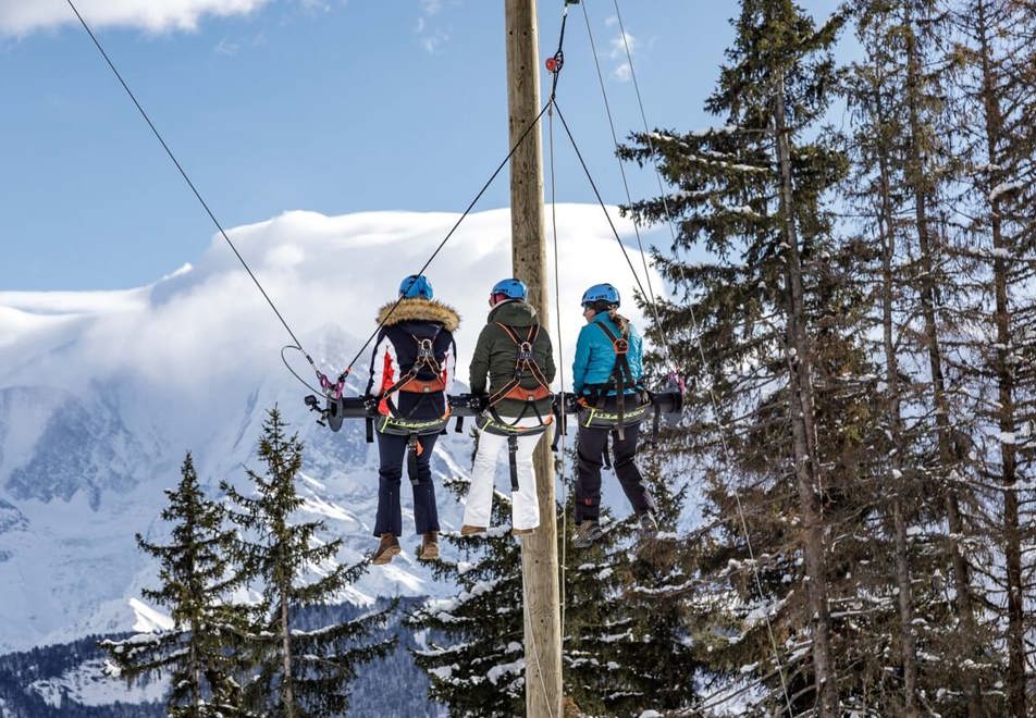 Megeve giant swing (©MelanieCalcei)