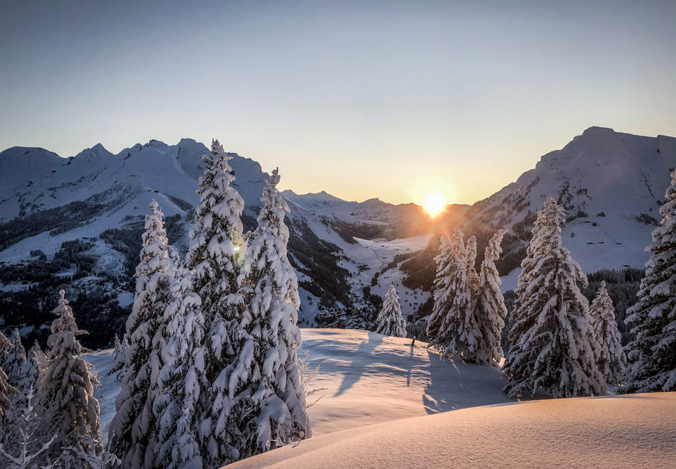 La Clusaz sunset (©PierrickAubert)